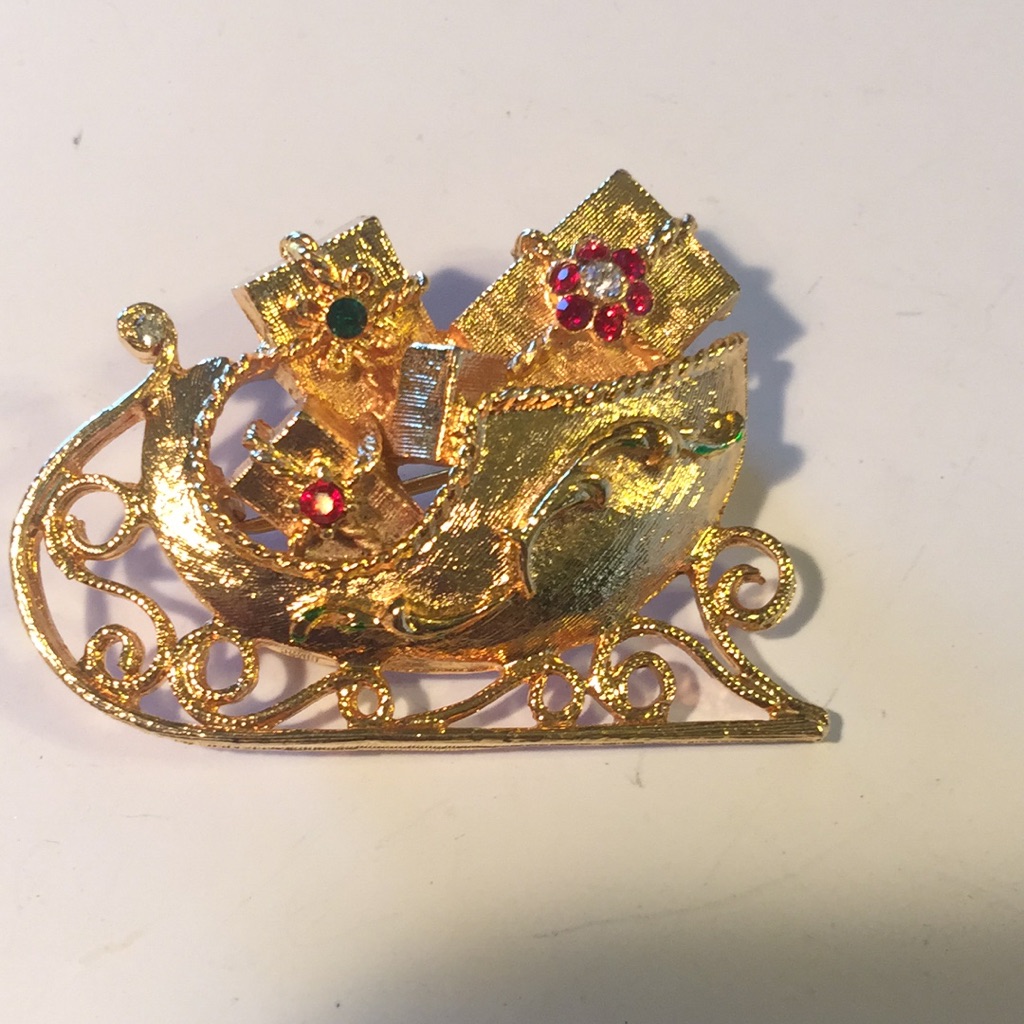 Vintage Mylu Gold Santa Sleigh